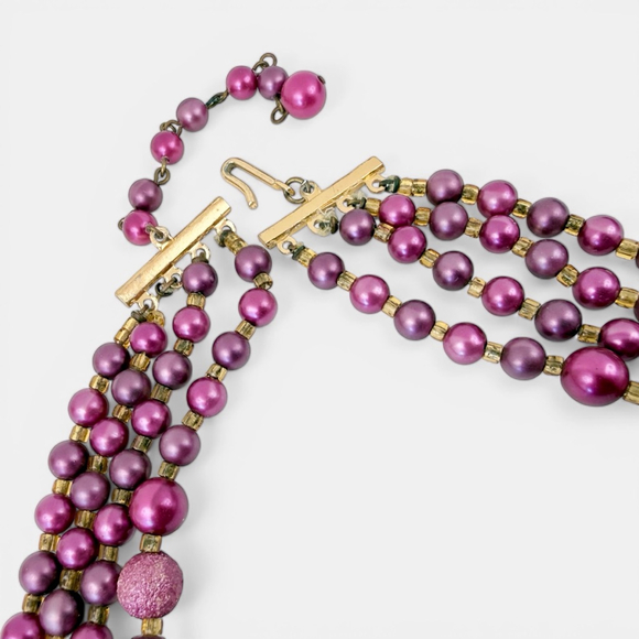 Vintage 1950s Pink Multi Strand Faux Pearl Necklace Red Aurora Borealis Beads - Picture 5 of 6